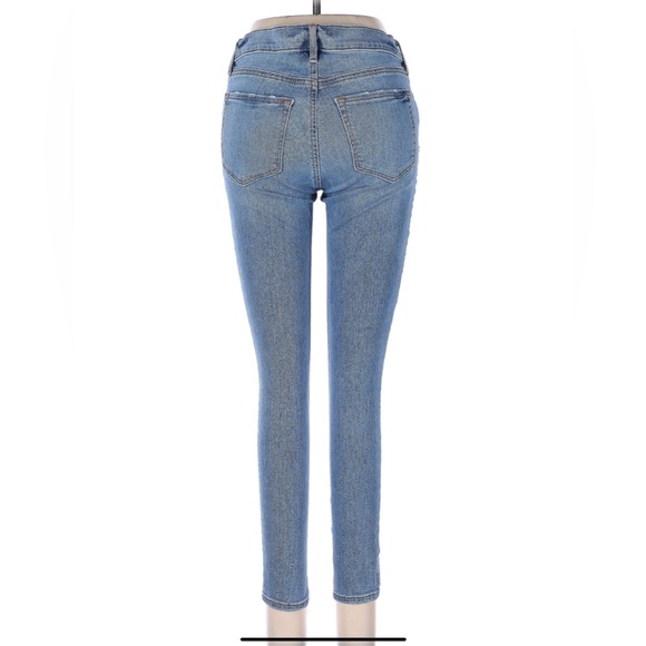 Like new Loft High Waisted Petite Blue Jeans . - Picture 2 of 6